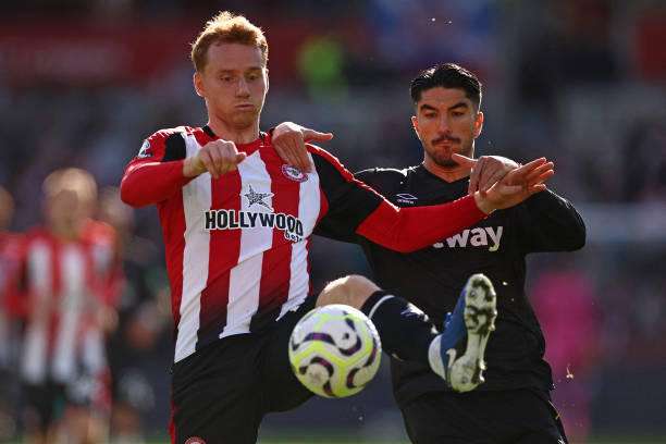 并使埃弗顿 并使埃弗顿